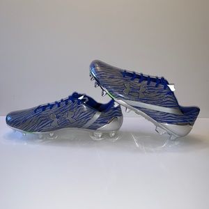 *NEW* Under Armour men’s spotlight football cleats